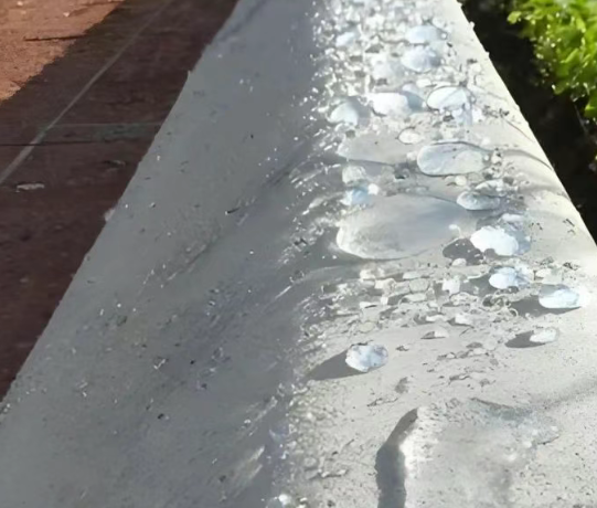 临川硅烷浸渍涂料在混凝土保护中的应用