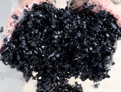 临川沥青冷补料（沥青砂）的优势特点与施工流程解析